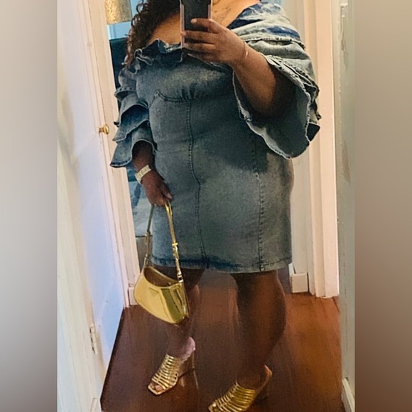 Plus Size Blue Stone Wash Denim Ruffle Sleeve Dress - Picture 3 of 5